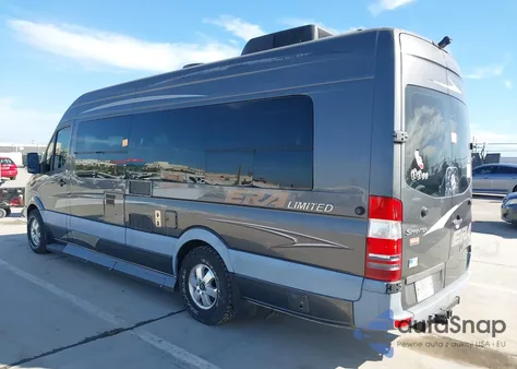 2008 Dodge Sprinter Van 2500 High Roof z USA, uszkodzony, nr VIN WD0PE845385257924